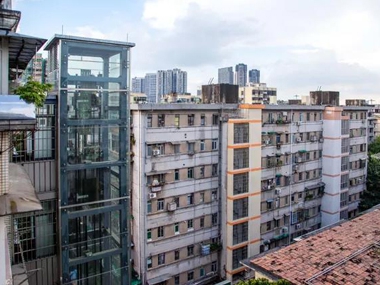 廣州老舊住宅加裝電梯已累計加裝過萬臺，惠及100余萬居民